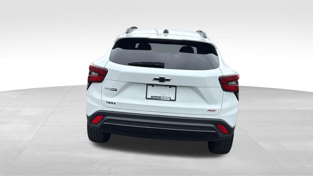 Used 2025 Chevrolet Trax RS w/ Sunroof Package image 6