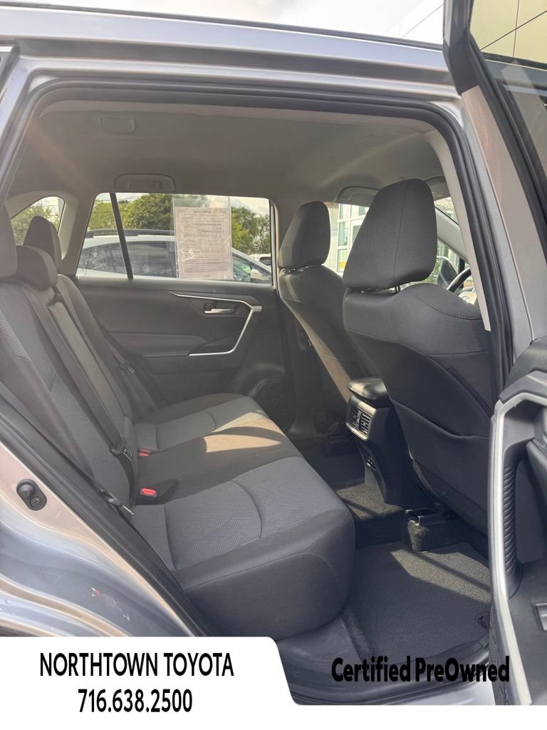 Used 2025 Toyota RAV4 XLE w/ Weather Package AWD/4WD image 14