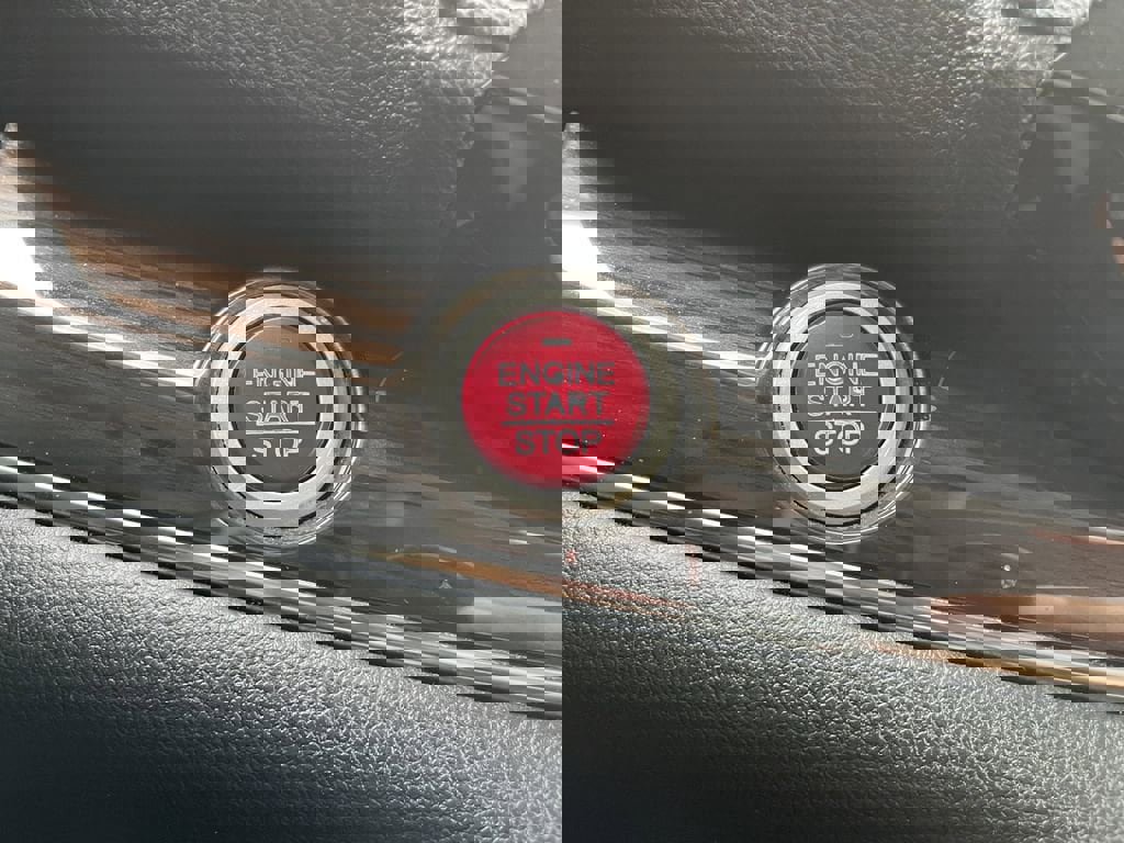 Used 2016 Honda CR-V Touring image 31