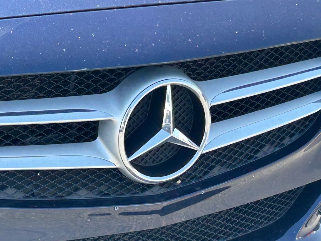 Used 2018 Mercedes-Benz C 300 4MATIC Sedan image 11