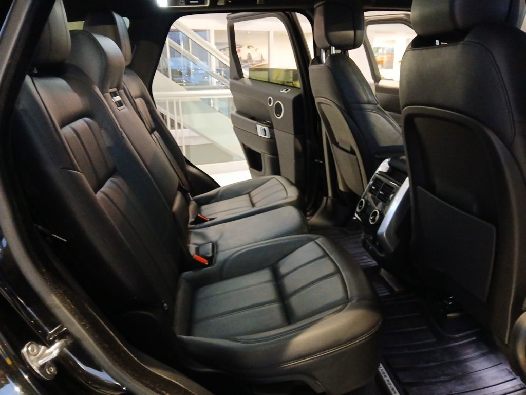 Used 2019 Land Rover Range Rover Sport HSE image 27