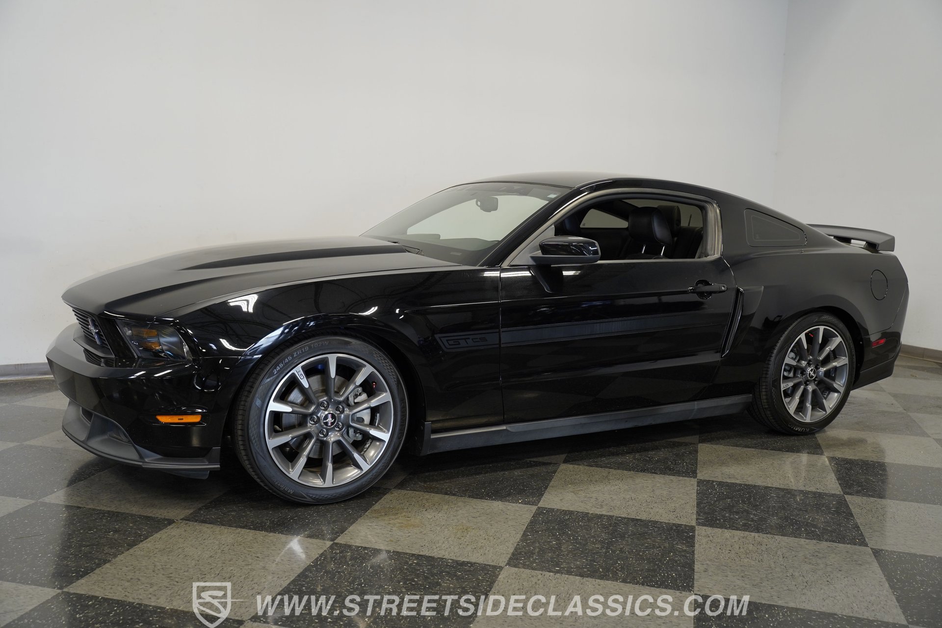 Used 2012 Ford Mustang GT Premium image 7