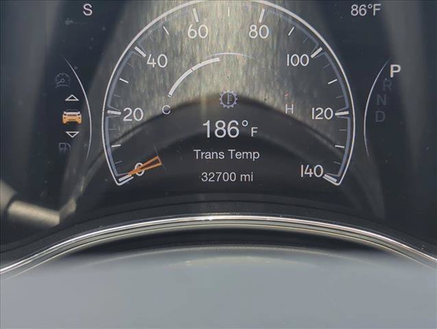 Used 2021 Jeep Grand Cherokee Laredo X AWD/4WD image 7