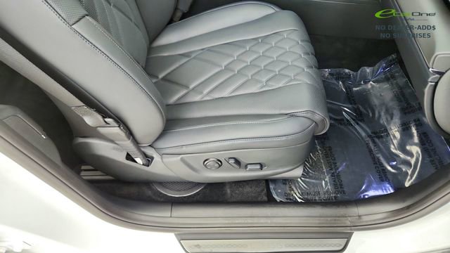 Used 2026 Genesis GV80 3.5T Prestige image 23