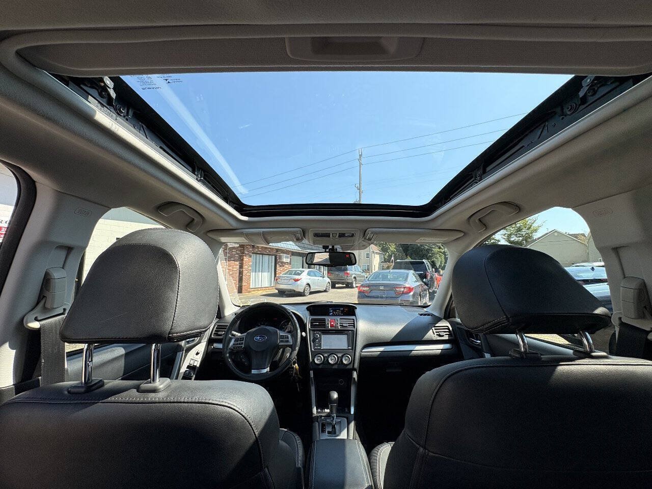Used 2014 Subaru Forester 2.5i Touring AWD/4WD image 29