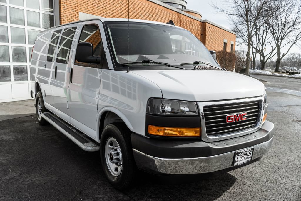 Used 2024 GMC Savana 2500 w/ Driver Convenience Package image 32