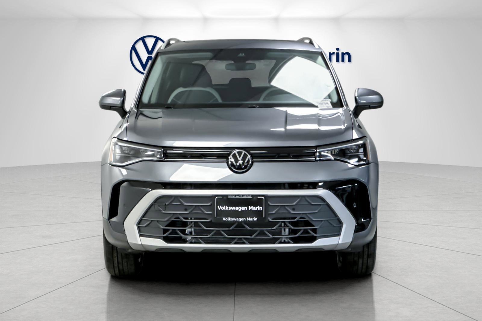 New 2026 Volkswagen Taos SE image 8