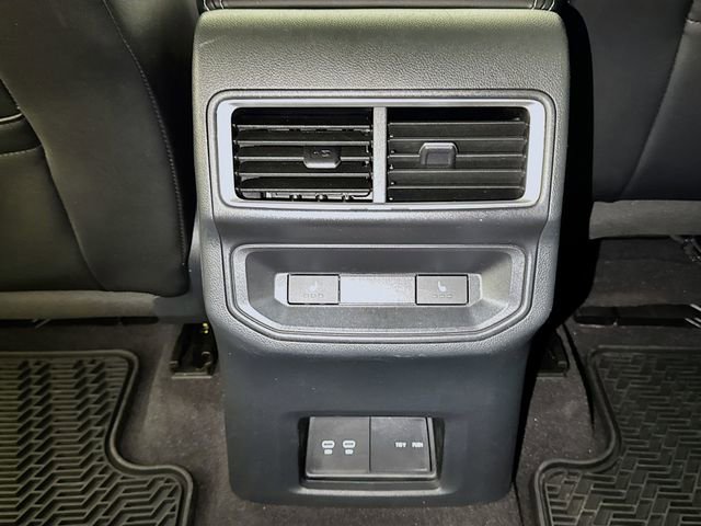 Used 2024 Volkswagen Atlas Cross Sport SEL R-Line AWD/4WD image 24