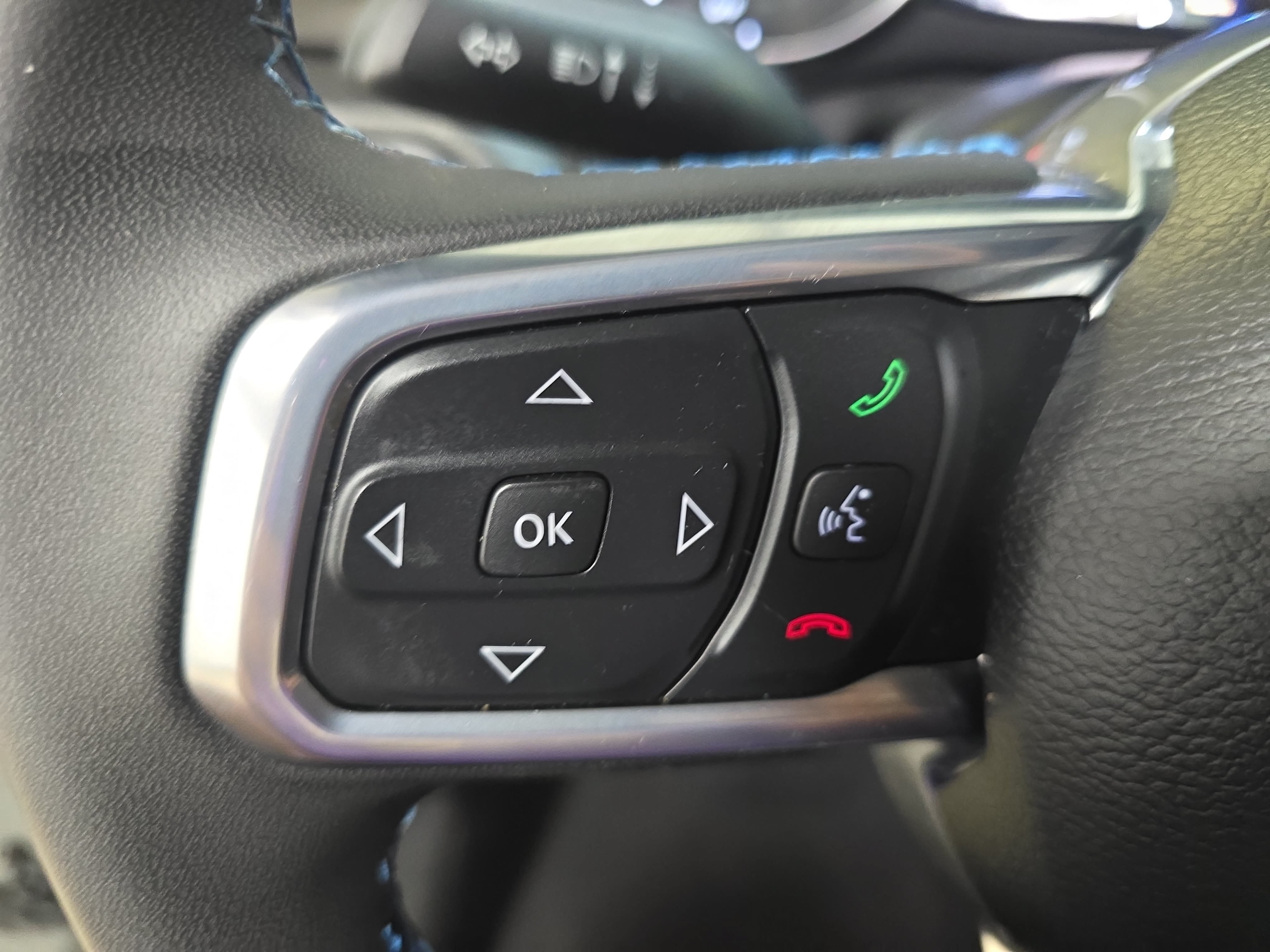 Used 2023 Jeep Wrangler Unlimited Rubicon 4xe AWD/4WD image 14