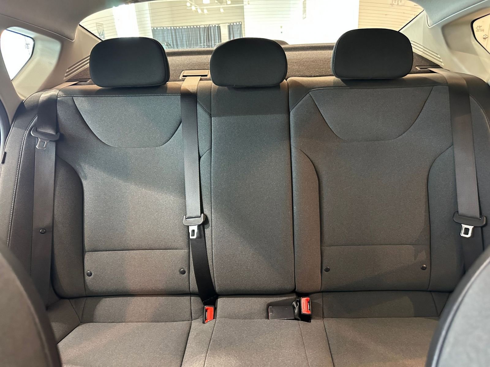 Used 2025 Kia K4 LXS image 37