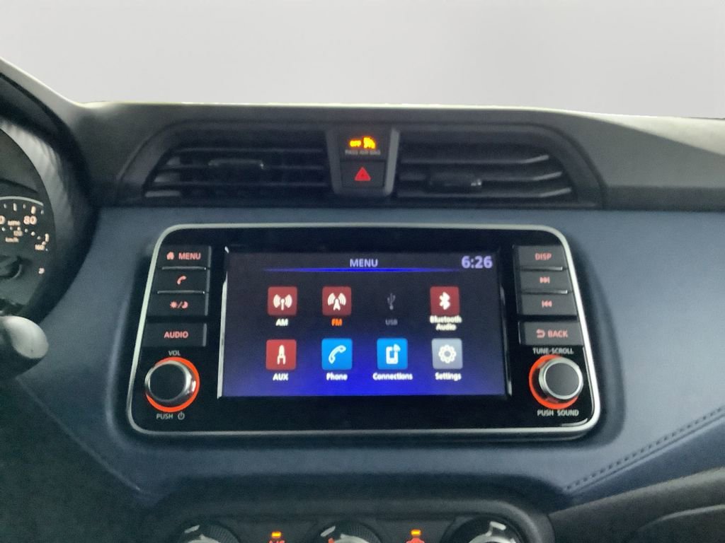 Used 2025 Nissan Versa SV w/ Trunk Package image 18