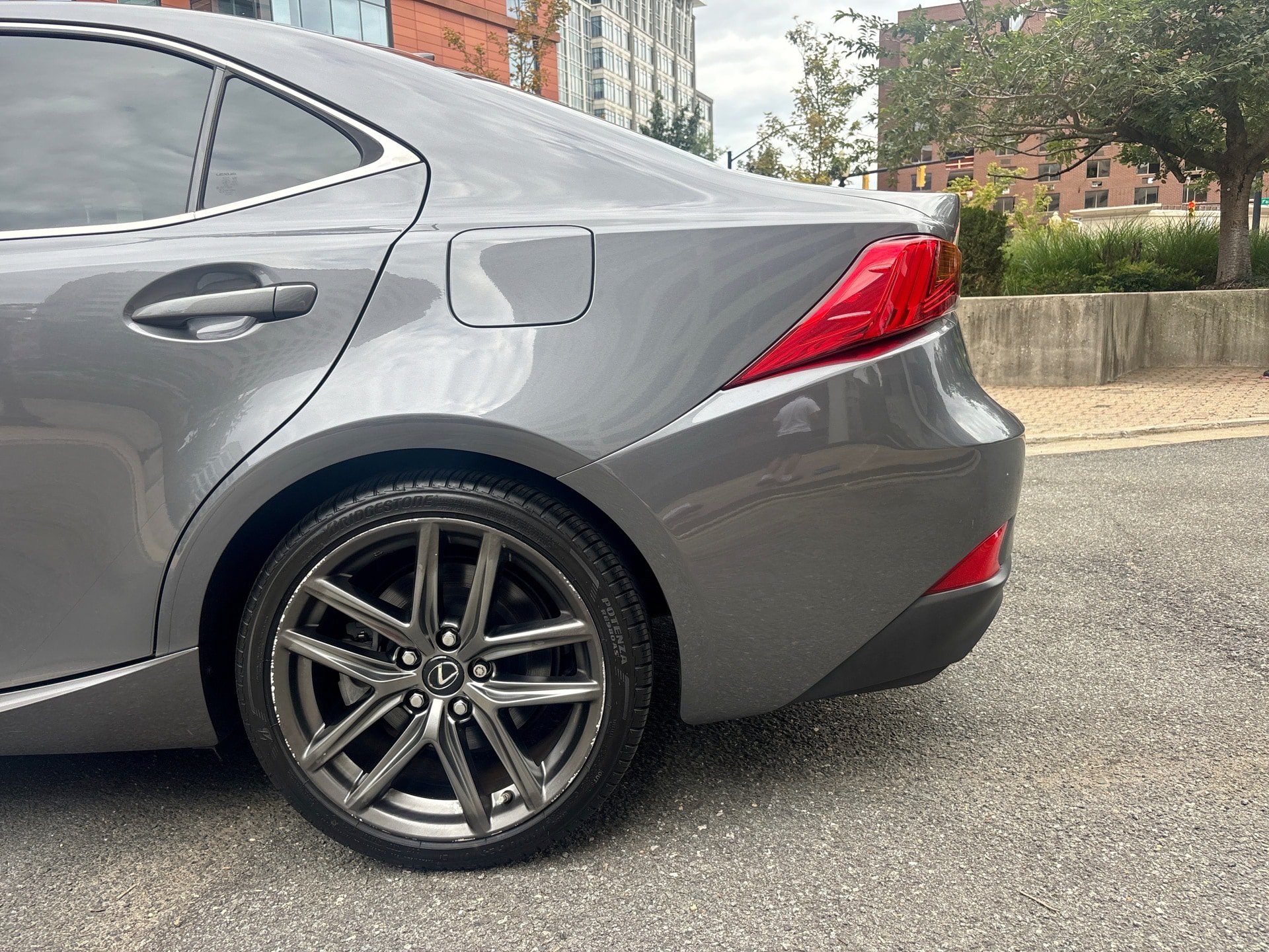 Used 2018 Lexus IS 300 F Sport w/ F Sport Package RWD image 29