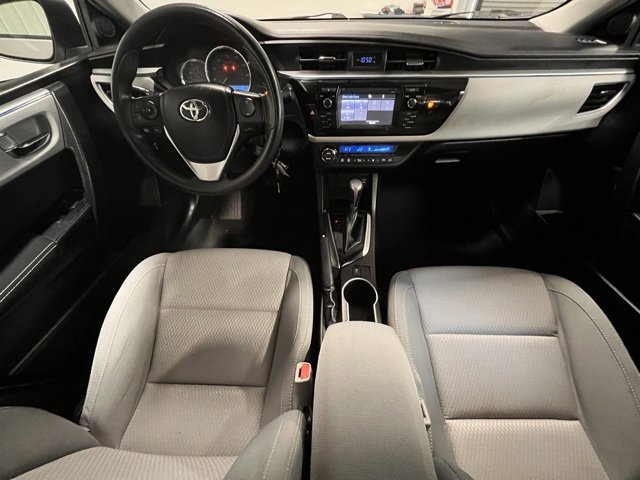 Used 2015 Toyota Corolla L image 17
