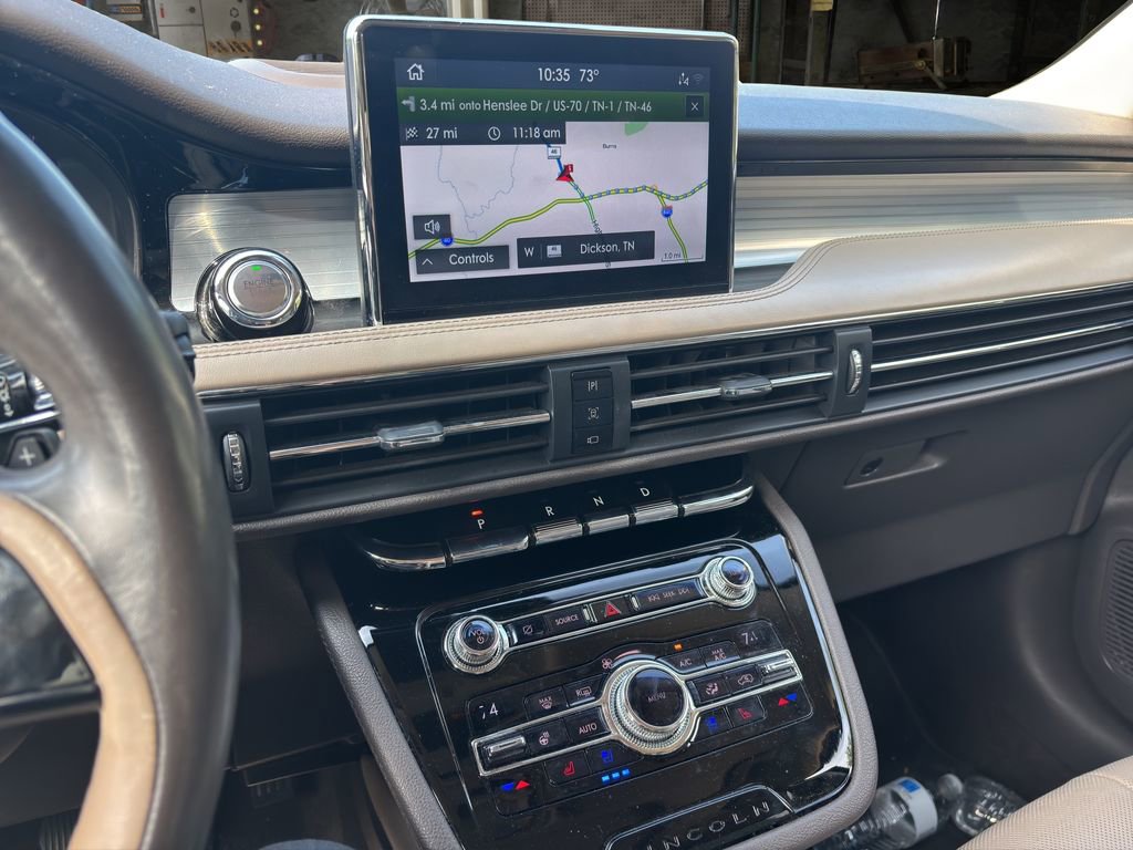 Used 2020 Lincoln Corsair FWD w/ Premium Package image 24