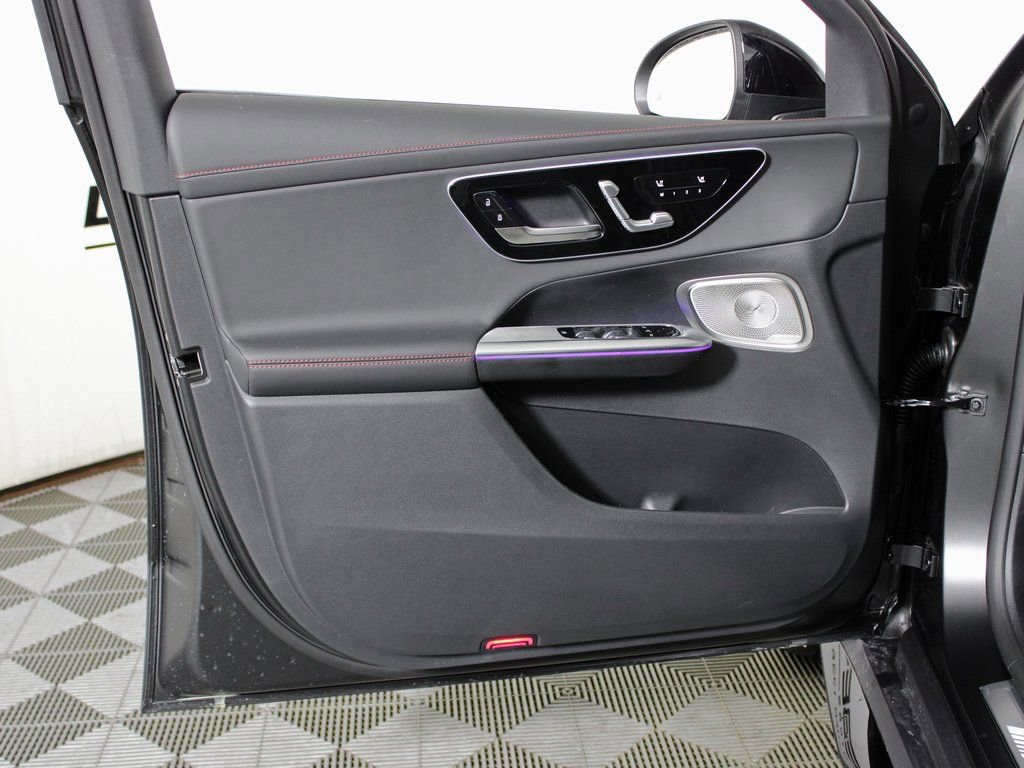 Used 2026 Mercedes-Benz GLC 43 AMG 4MATIC Coupe image 11
