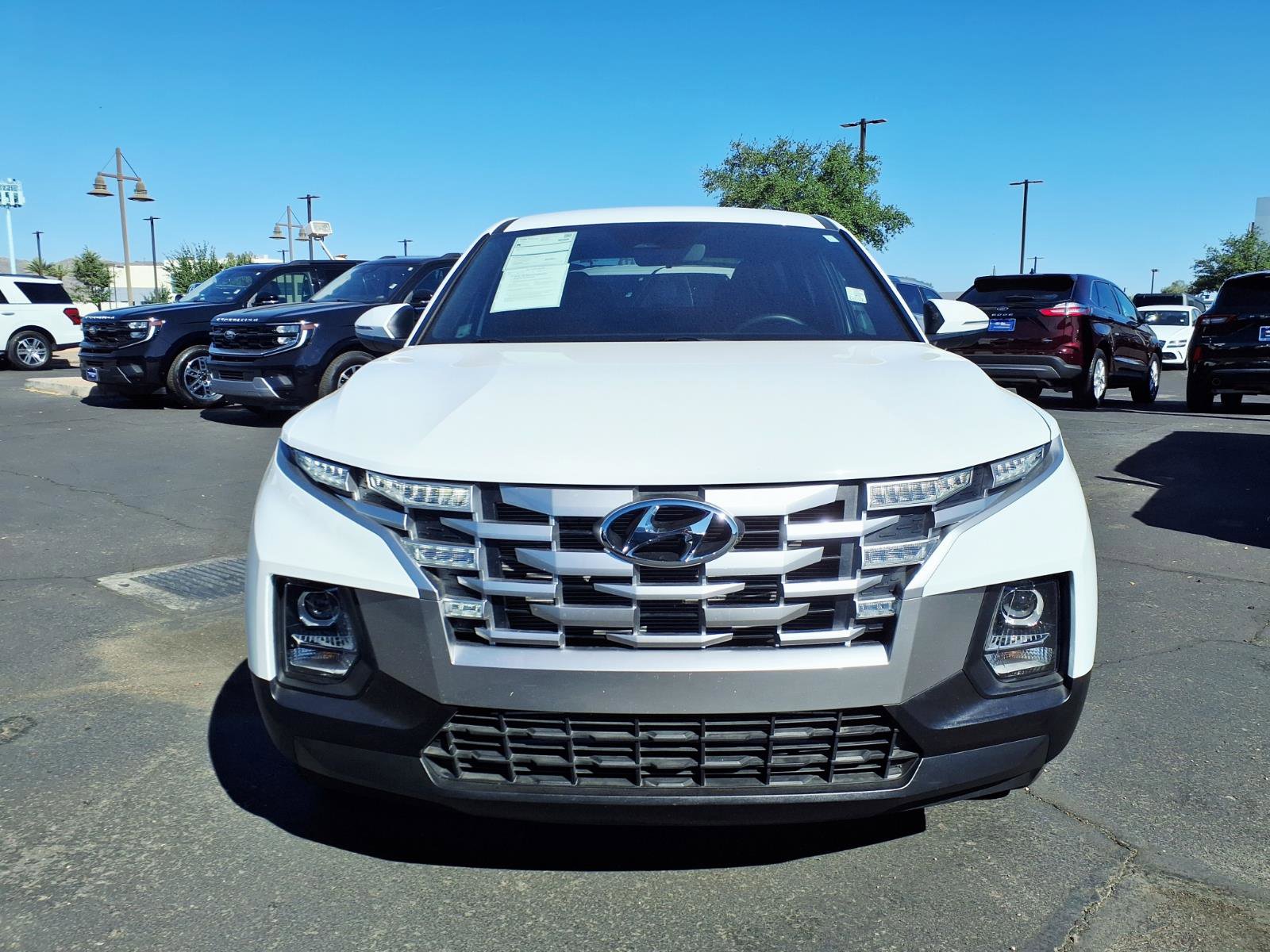 Used 2022 Hyundai Santa Cruz SEL image 2