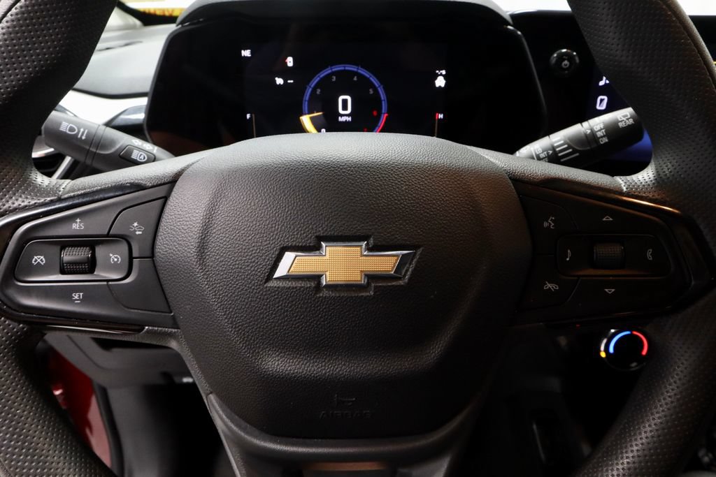Used 2025 Chevrolet TrailBlazer LT AWD/4WD image 29