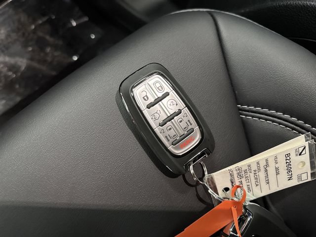 New 2026 Chrysler Pacifica Select AWD/4WD image 27