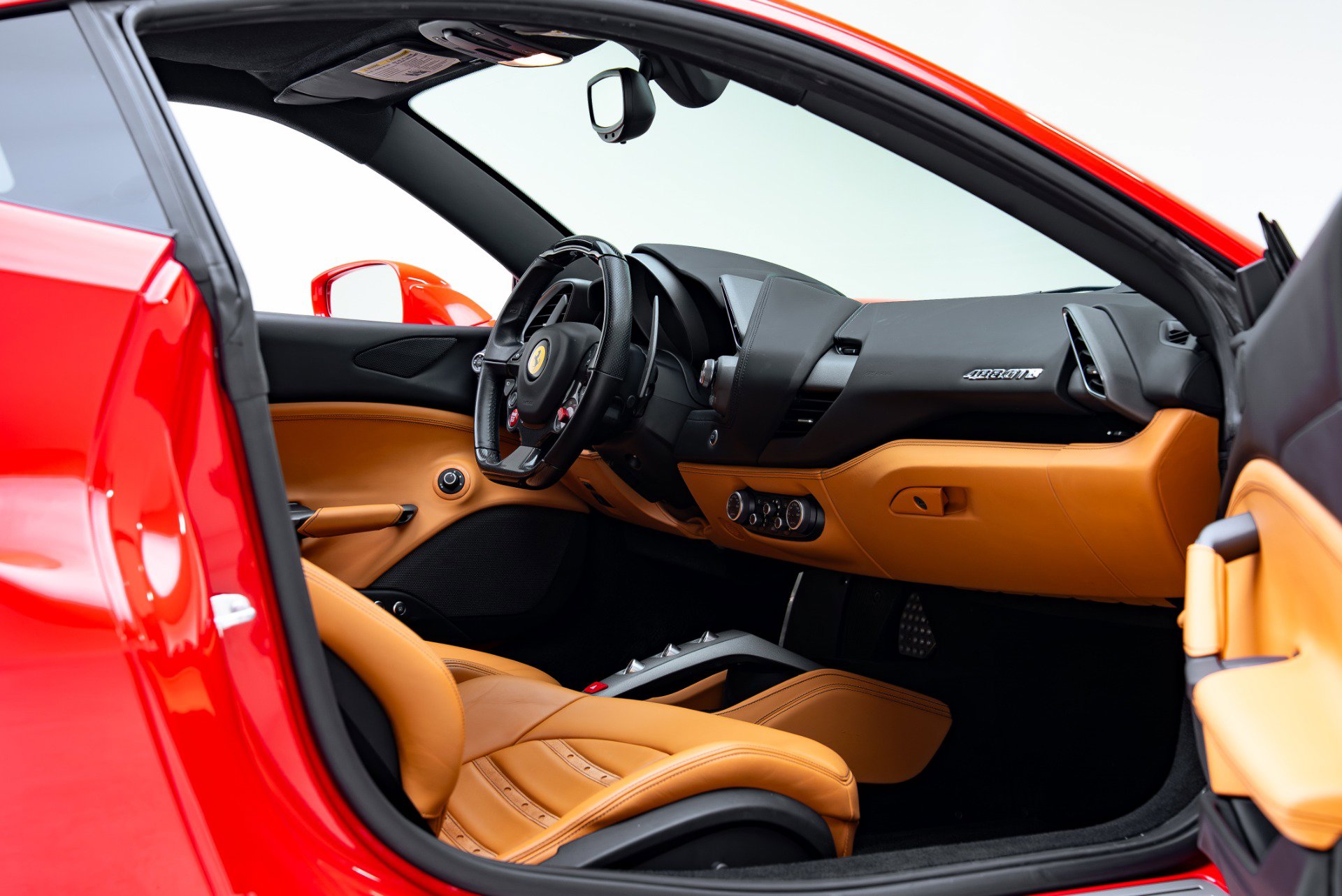 Used 2018 Ferrari 488 GTB image 38