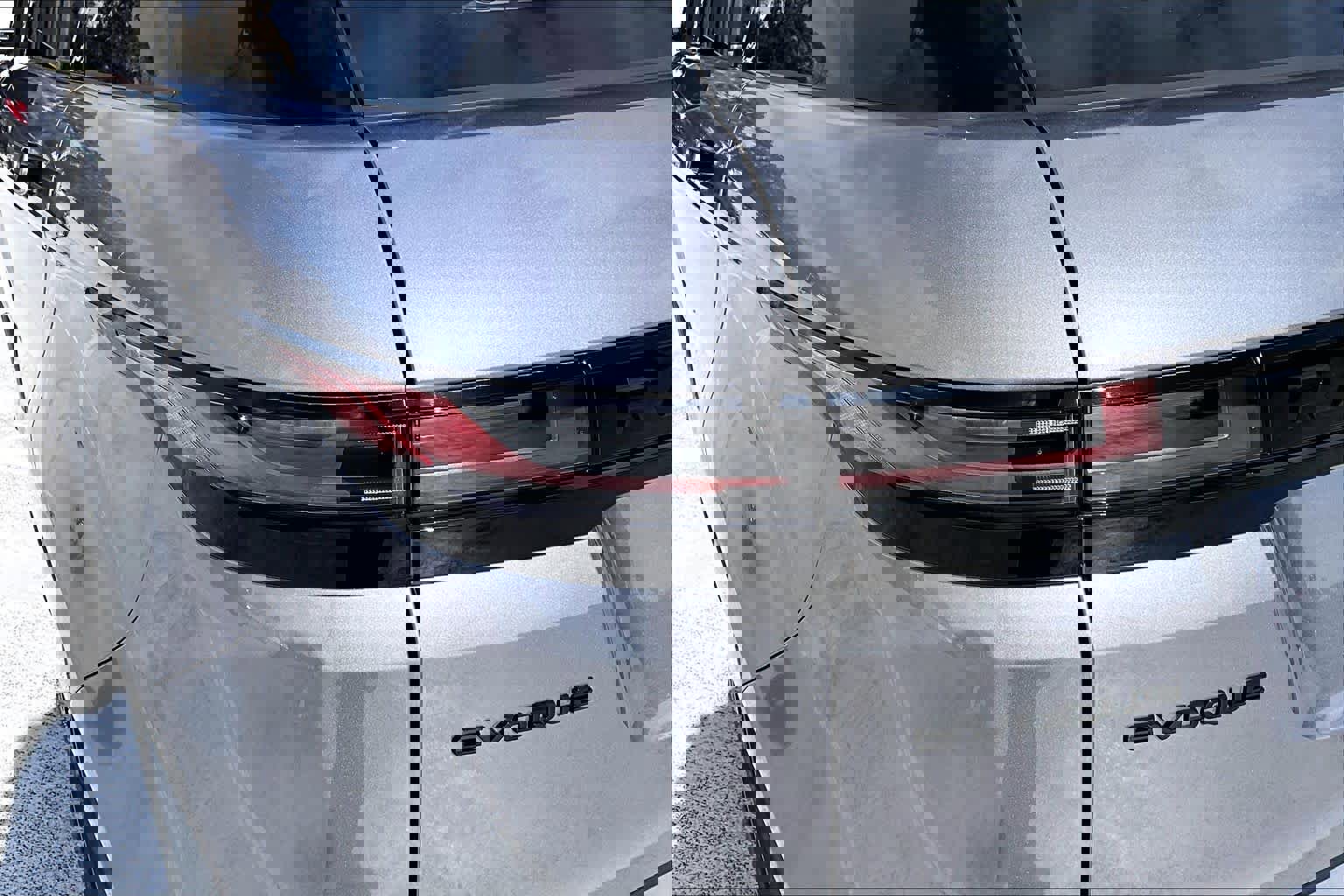 Used 2024 Land Rover Range Rover Evoque Dynamic SE image 55