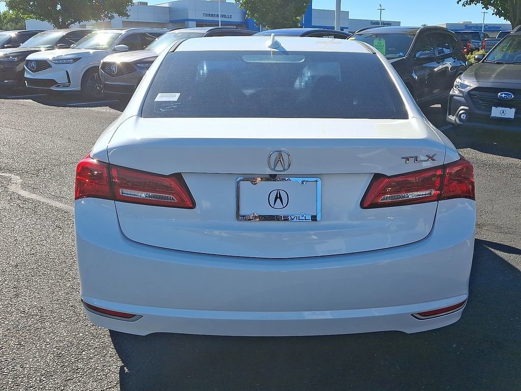 Certified 2018 Acura TLX FWD image 5
