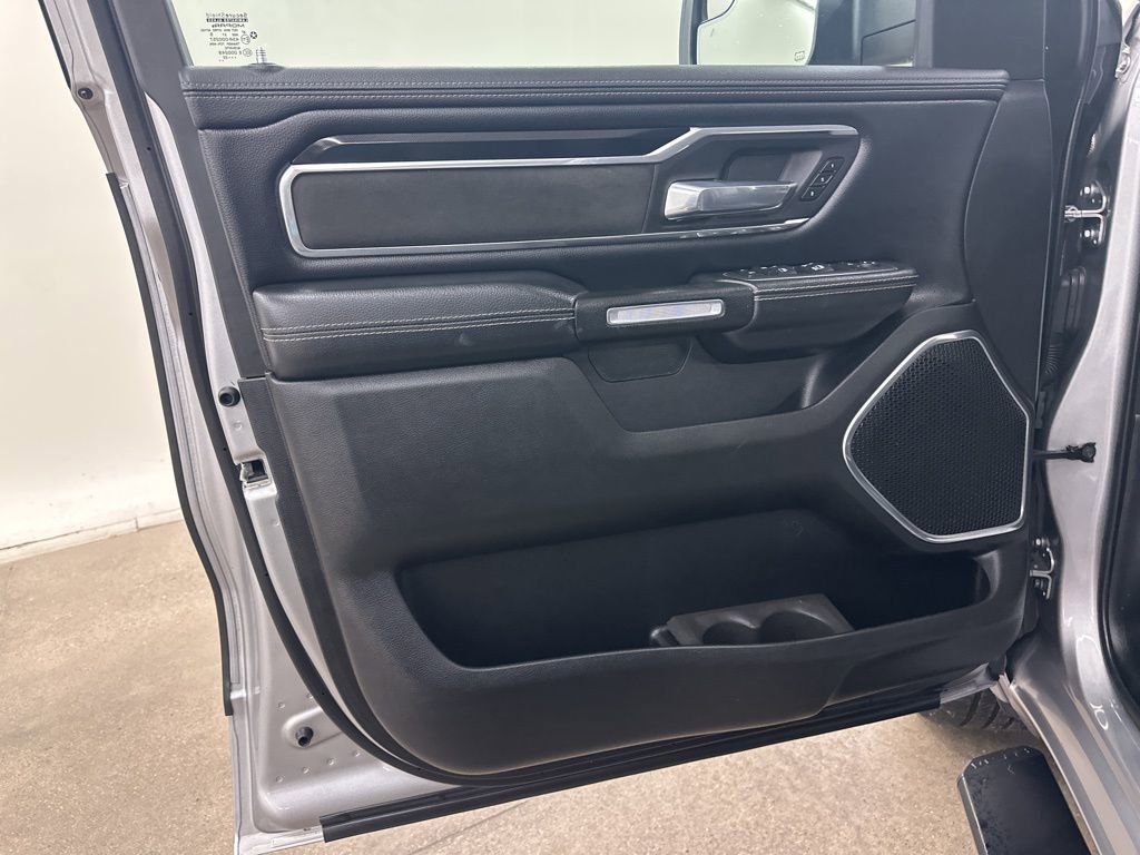 Used 2022 RAM 1500 Laramie w/ Sport Appearance Package image 33