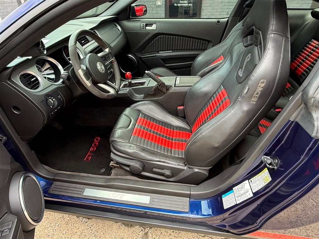 Used 2011 Ford Mustang Shelby GT500 w/ SVT Performance Pkg RWD image 11