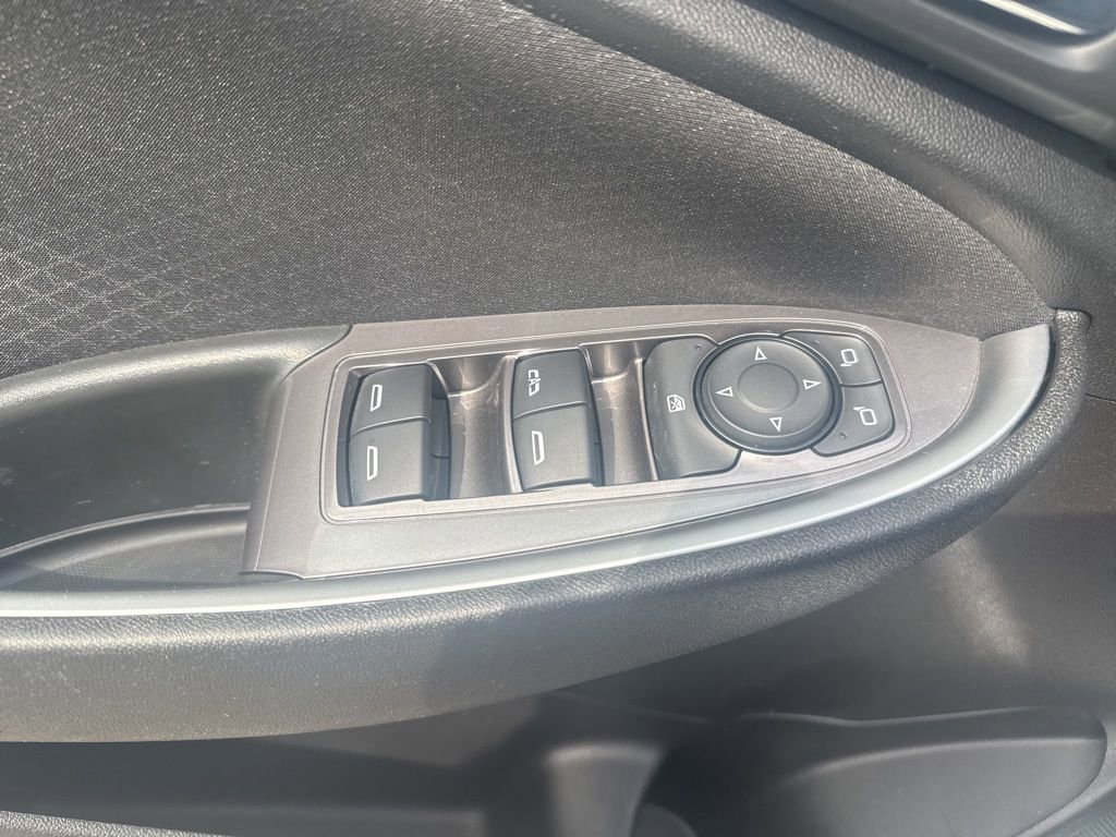 Used 2024 Chevrolet Malibu LT w/ Sport Edition image 27