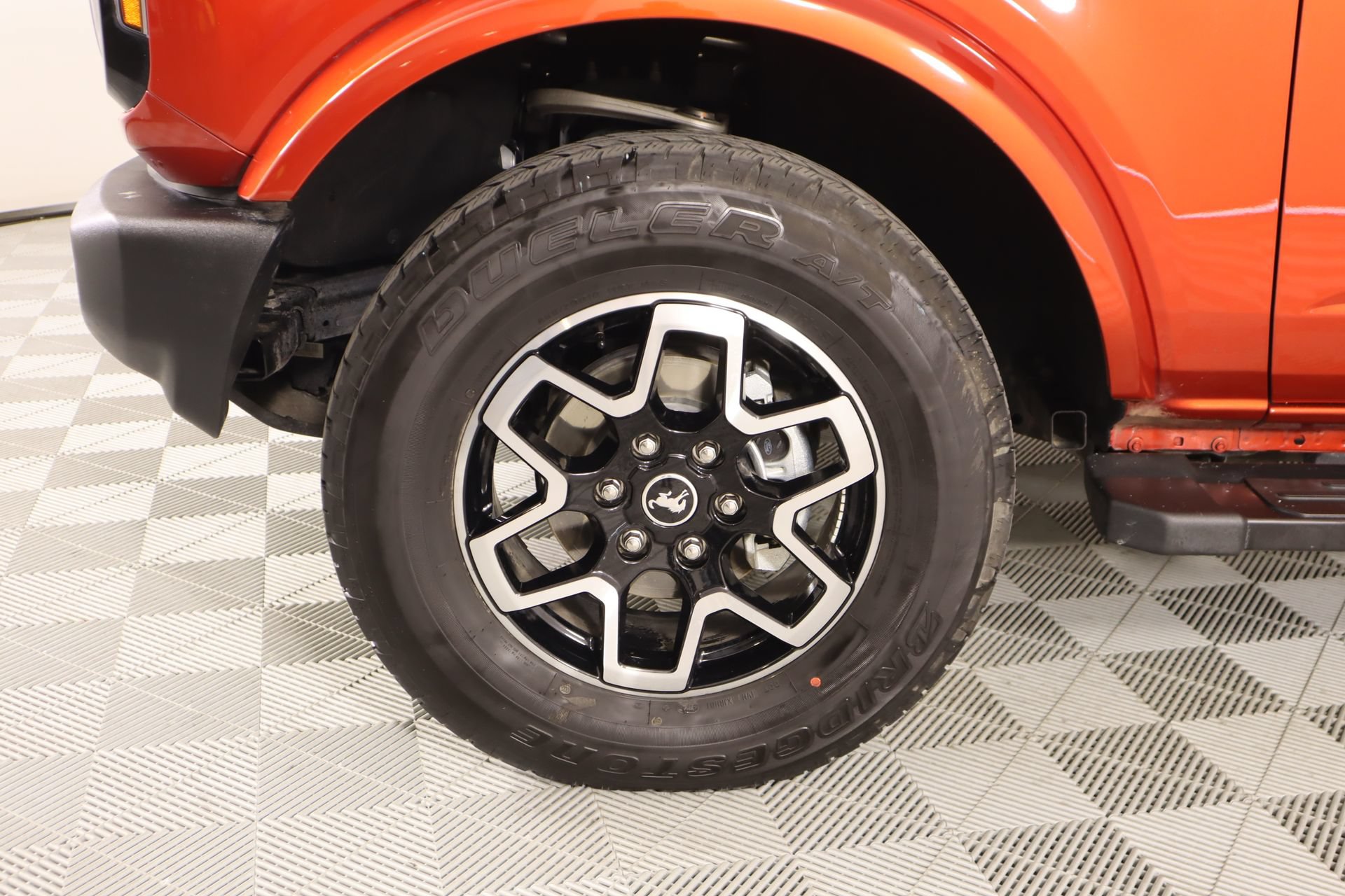Used 2024 Ford Bronco Outer Banks AWD/4WD image 18