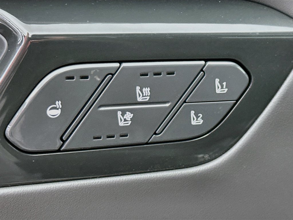 Used 2026 Kia EV9 Land w/ Nightfall Edition Package AWD/4WD image 22