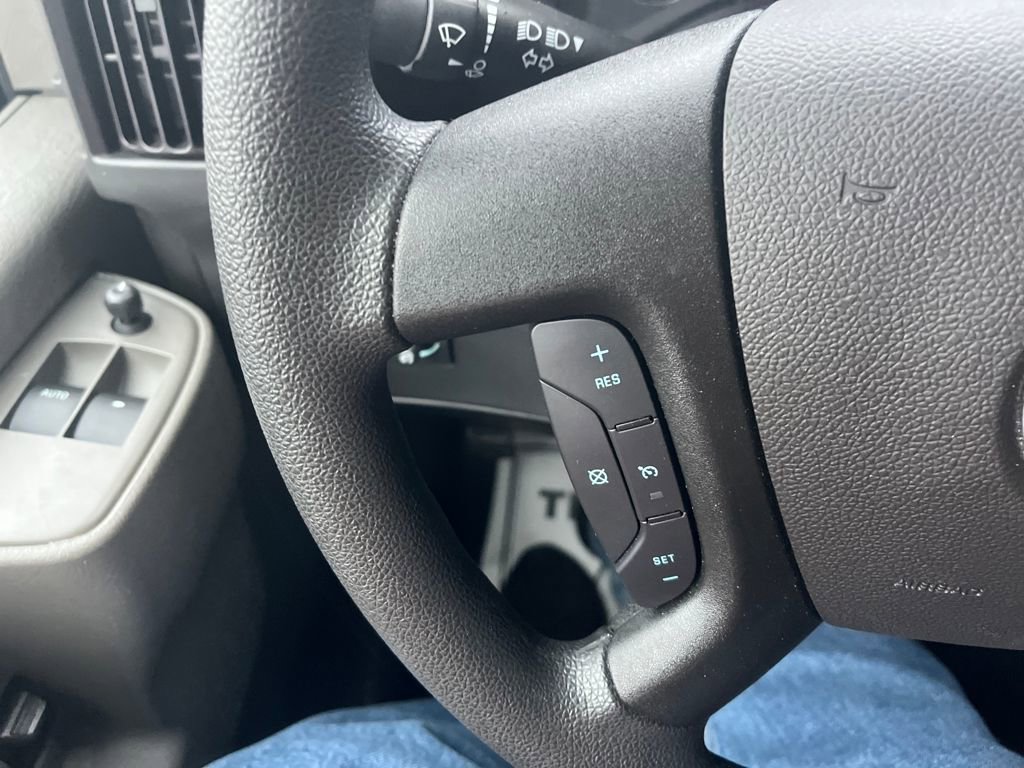 Used 2024 Chevrolet Express 2500 LT w/ LT Preferred Equipment Group image 10