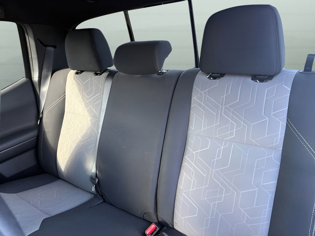 Used 2022 Toyota Tacoma TRD Off-Road image 15