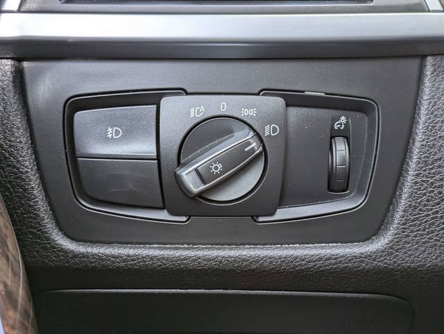 Used 2016 BMW 328i Sedan RWD image 24