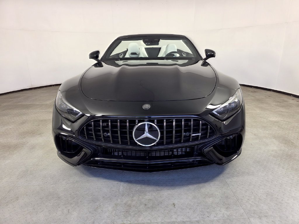 New 2027 Mercedes-Benz SL 63 AMG 4MATIC image 2