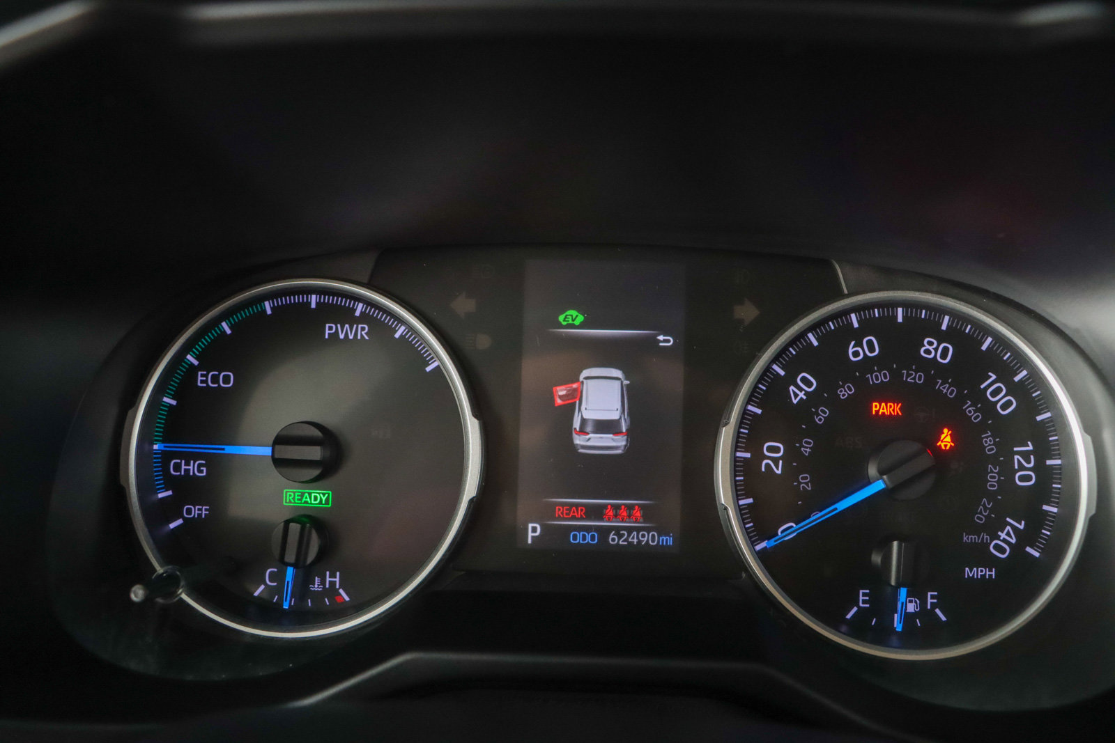 Used 2021 Toyota RAV4 LE image 15