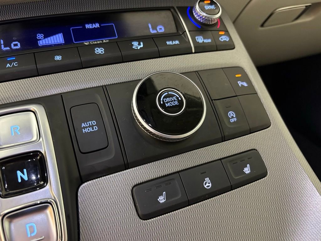 Used 2021 Hyundai Palisade SEL w/ Premium Package FWD image 32