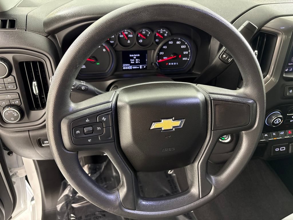 Certified 2026 Chevrolet Silverado 1500 Custom AWD/4WD image 32