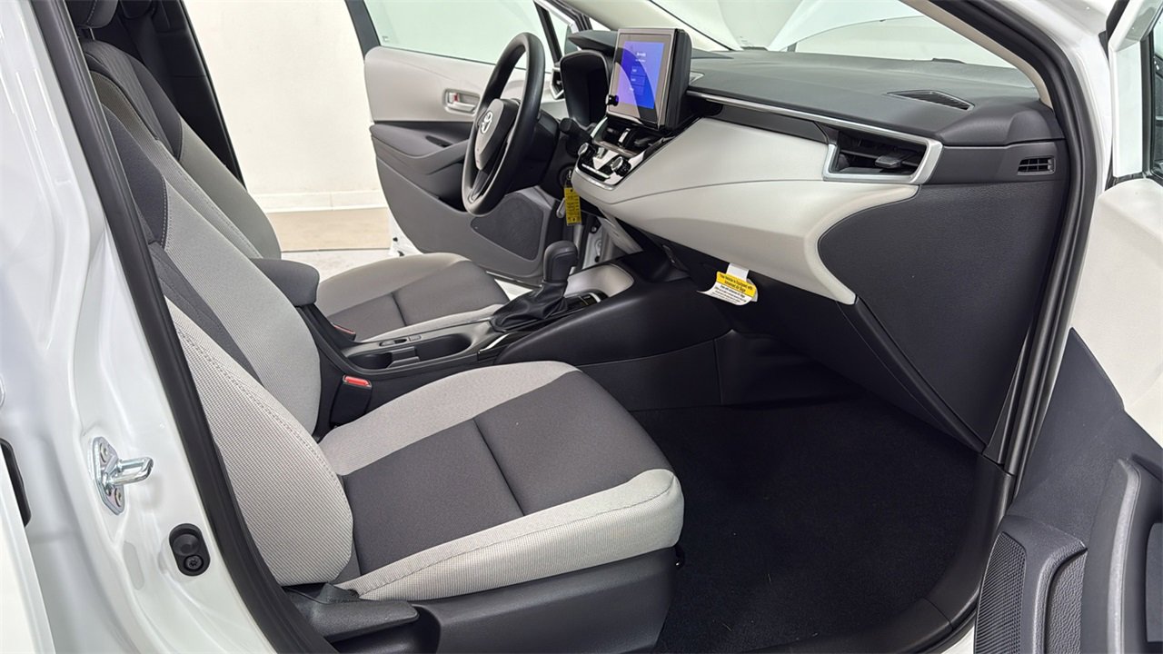 New 2026 Toyota Corolla LE image 18