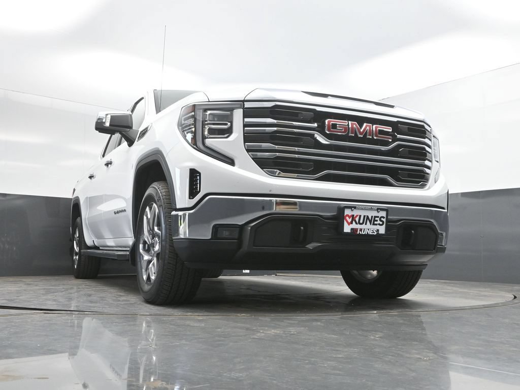 Used 2025 GMC Sierra 1500 SLT w/ SLT Premium Package AWD/4WD image 33