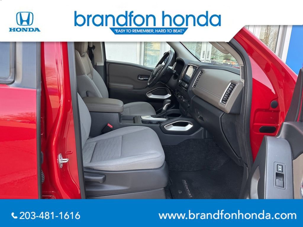 Used 2022 Nissan Frontier SV image 27