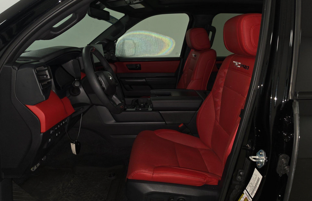 Used 2025 Toyota Tundra TRD Pro AWD/4WD image 7