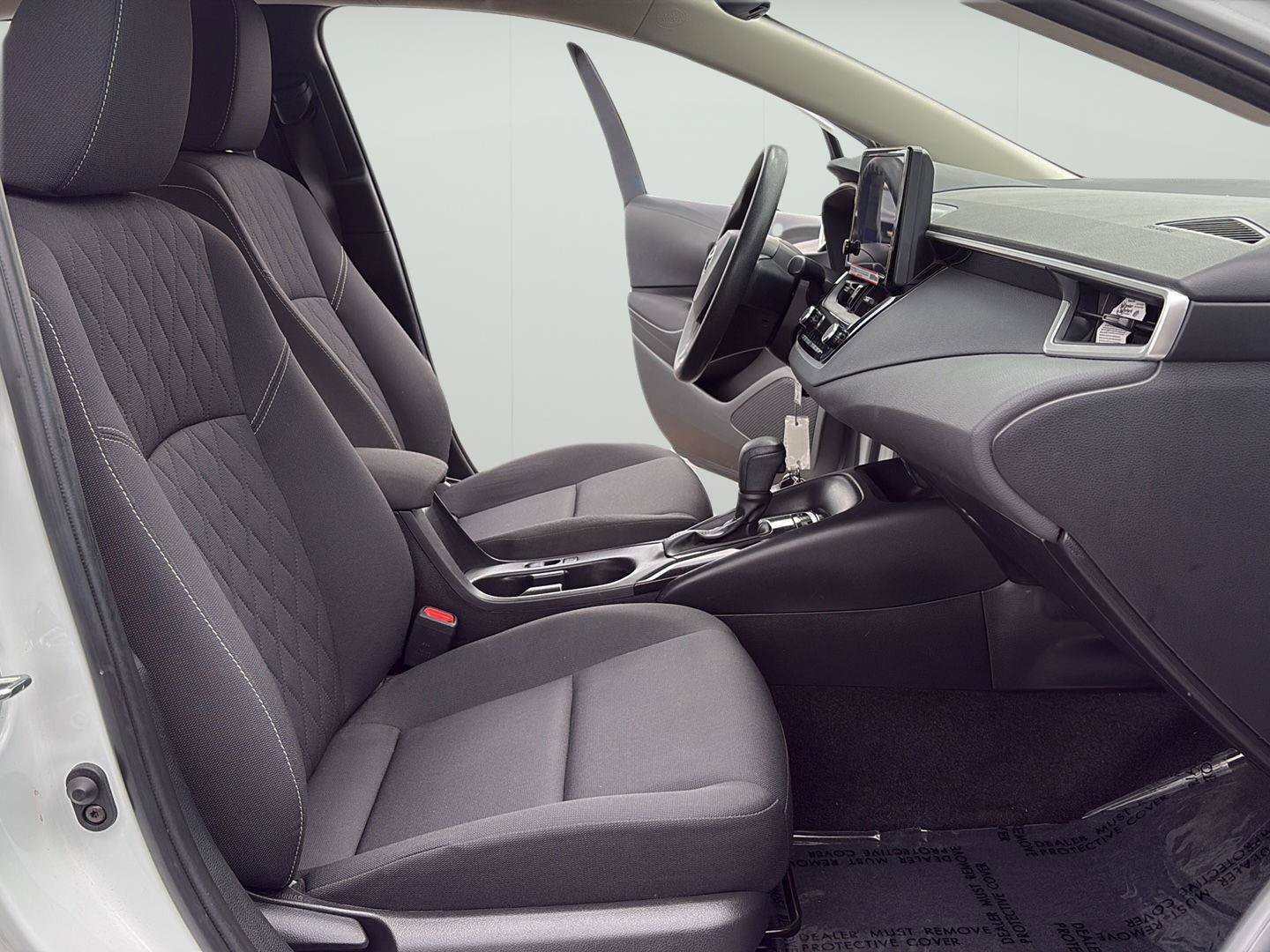 Used 2023 Toyota Corolla LE AWD/4WD image 14