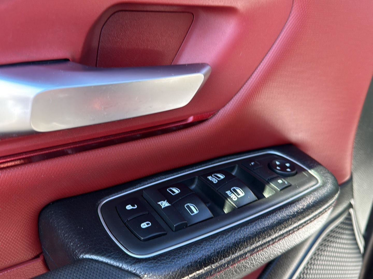Used 2019 RAM 1500 Rebel w/ Rebel Level 1 Equipment Group AWD/4WD image 9