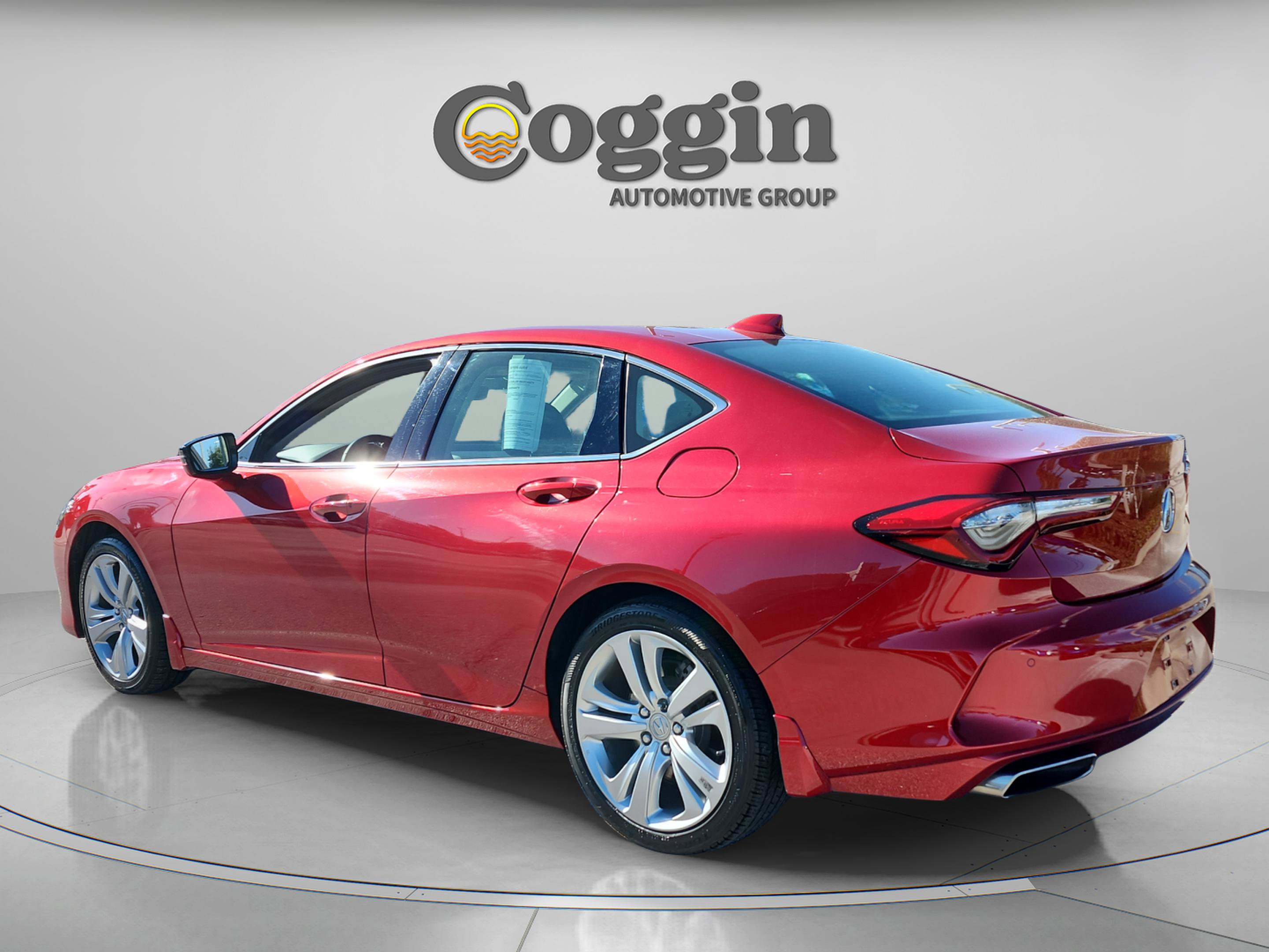 Used 2022 Acura TLX w/ Technology Package image 4
