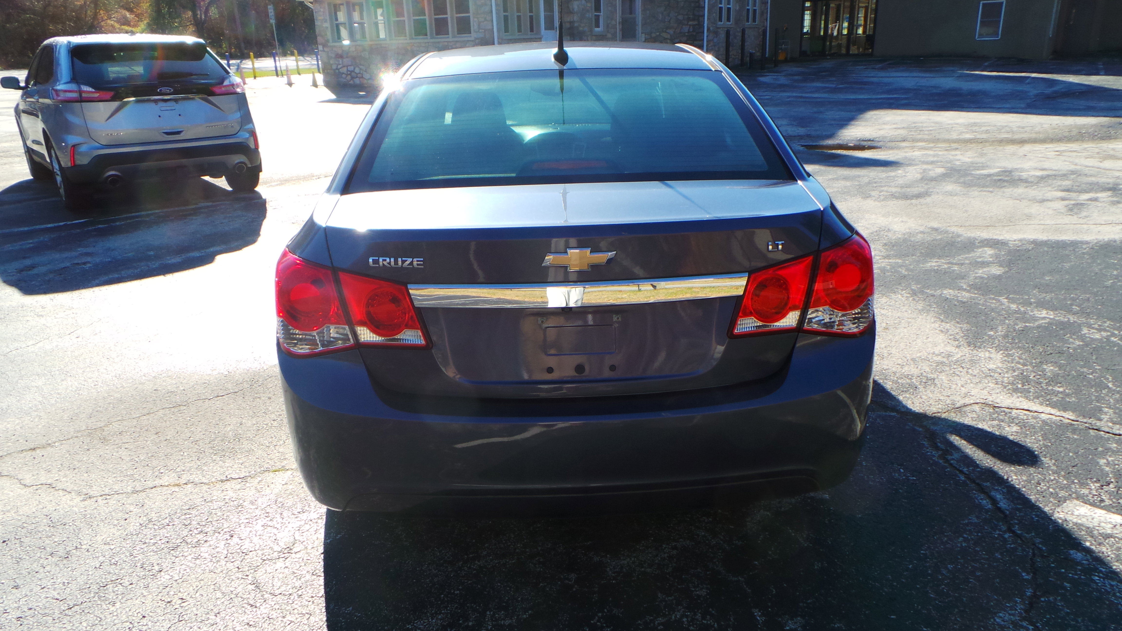 Used 2014 Chevrolet Cruze LT image 8