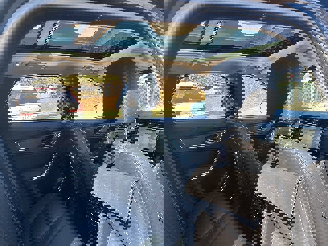 Used 2022 Jaguar F-PACE S image 10