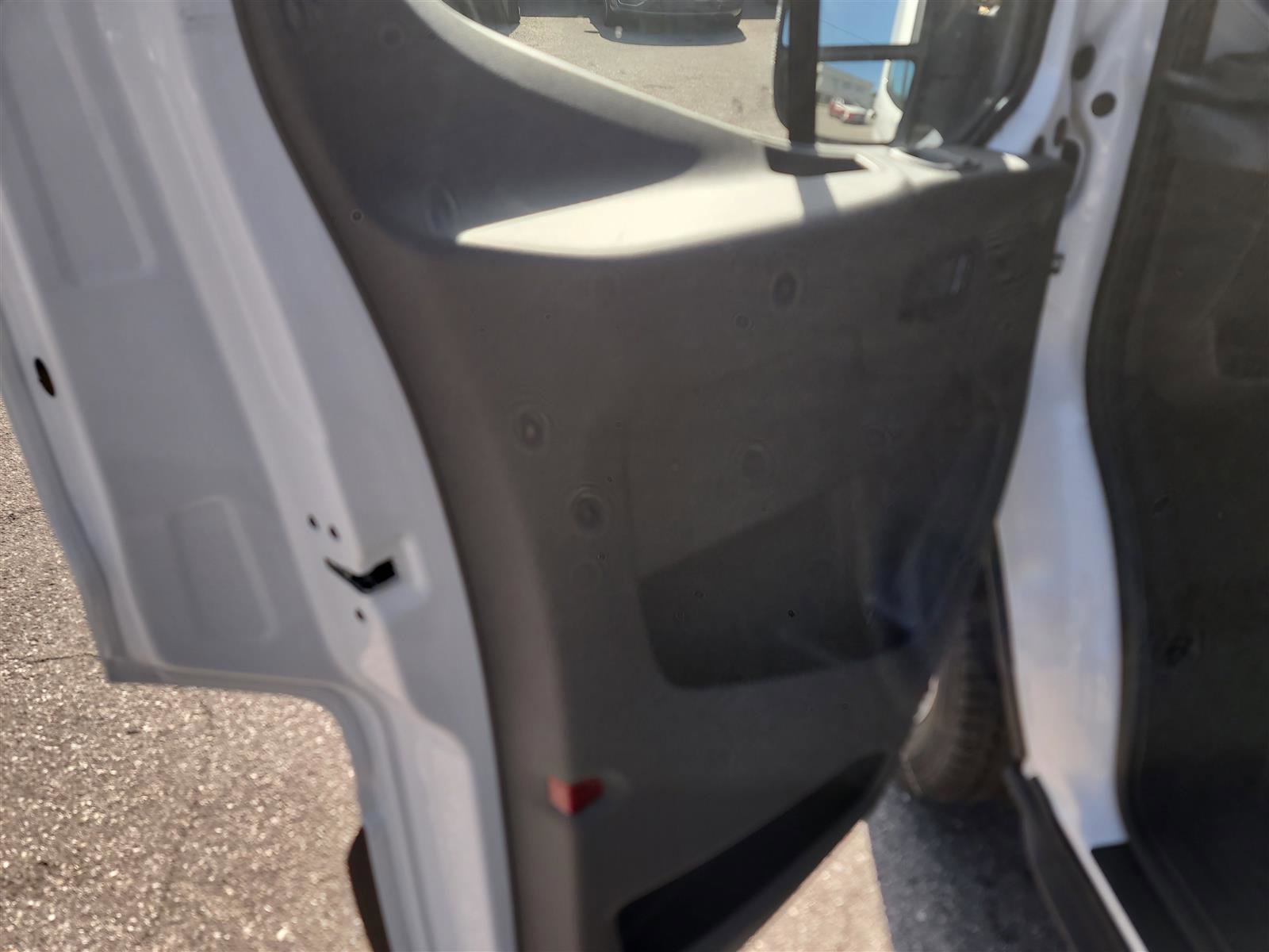 Used 2025 Ford Transit 250 148 Medium Roof image 15