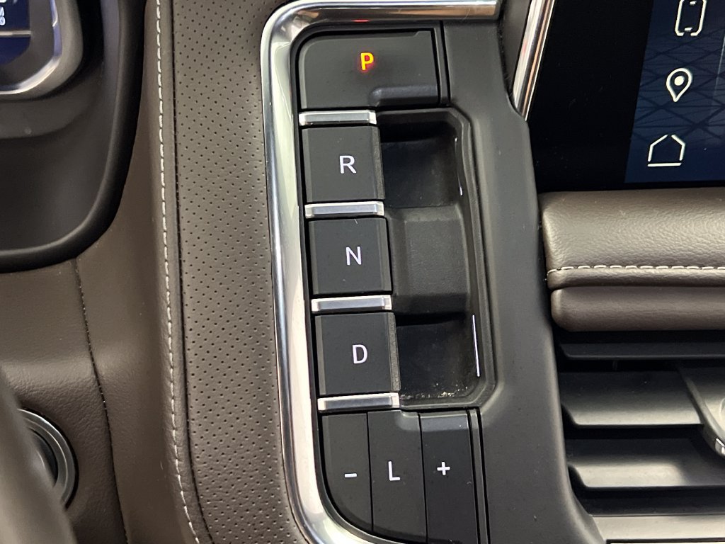 Used 2024 GMC Yukon SLT RWD image 57