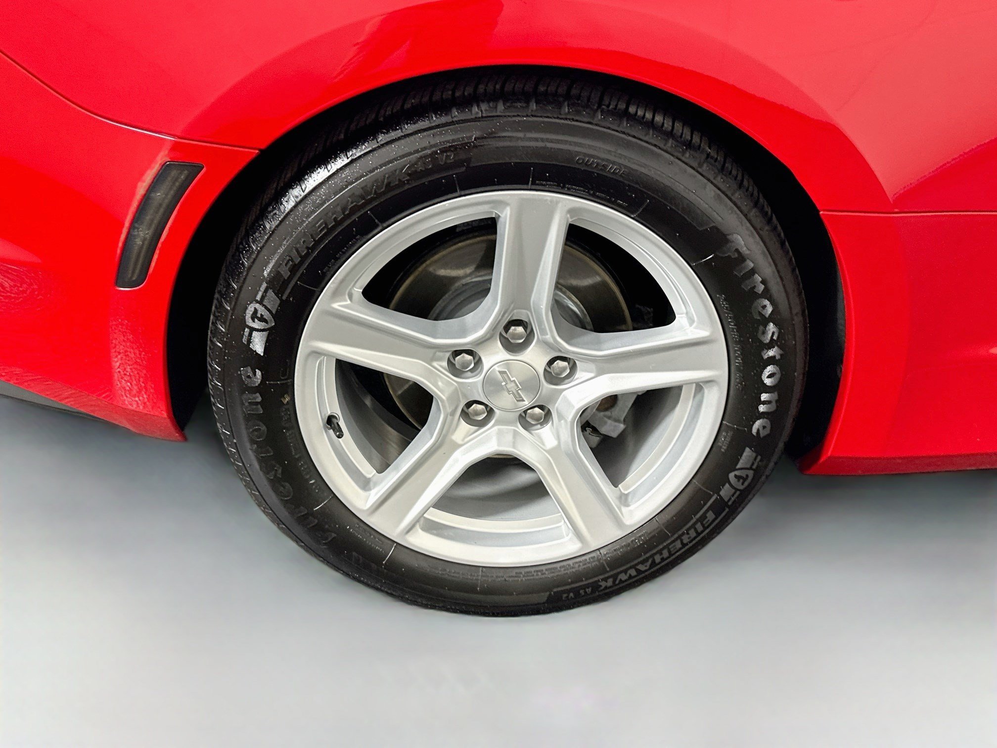 Used 2022 Chevrolet Camaro LT RWD image 31
