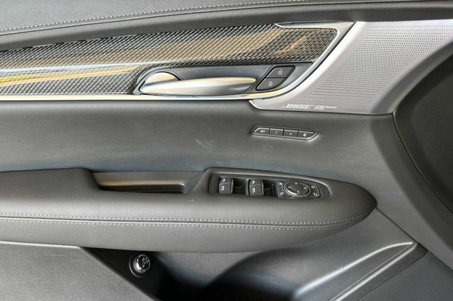 New 2026 Cadillac XT5 Sportv w/ LPO, Floor Liner Package AWD/4WD image 11